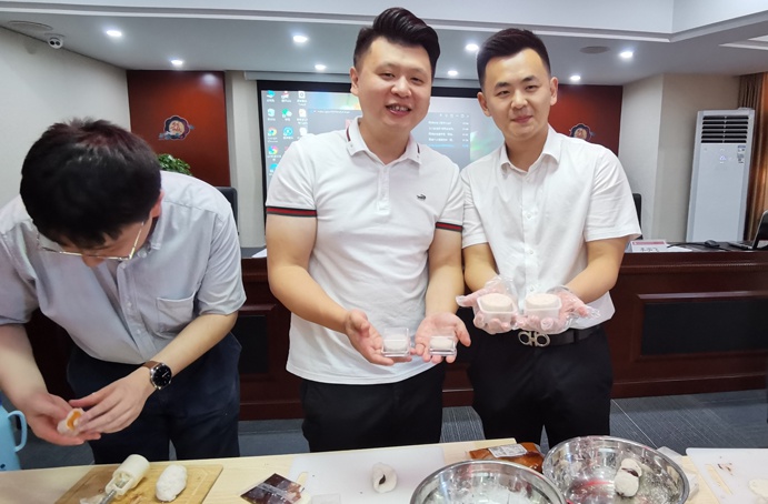 共青團(tuán)南昌市政建設(shè)集團(tuán)有限公司委員會(huì)舉辦了“承傳統(tǒng)文化，享團(tuán)圓美滿”中秋主題活動(dòng)6912.jpg